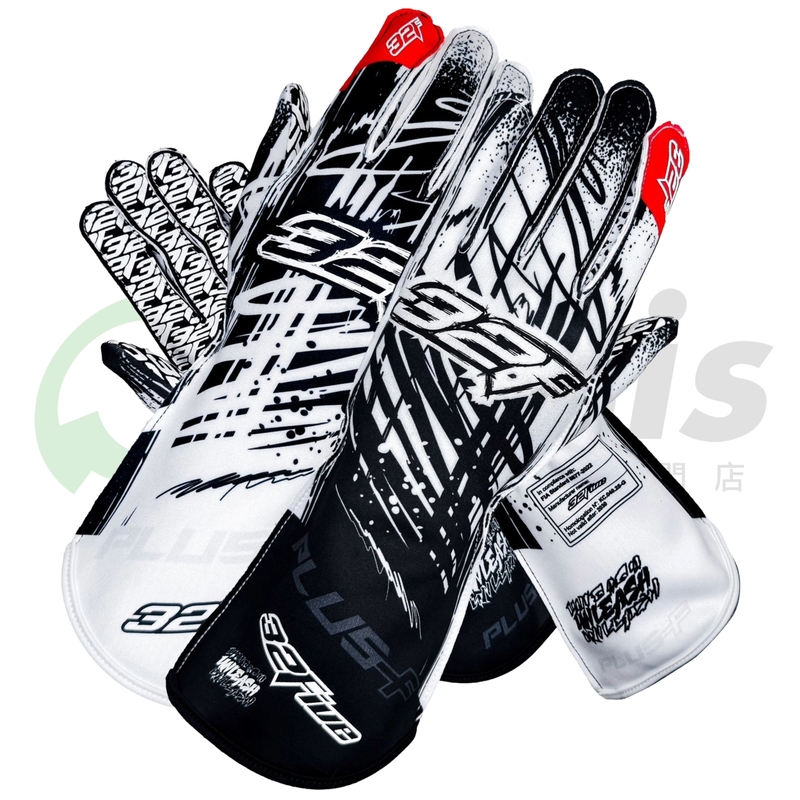 32Five "PLUS F" FIA UNLEASH